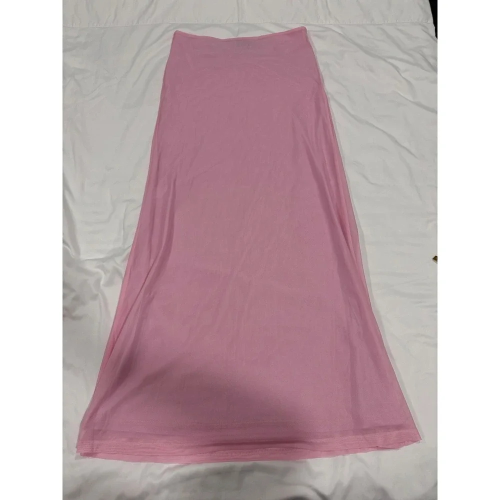 Runaway The Label NWT Rikki Maxi Skirt Pink Mesh Shell Beach Resortwear Medium